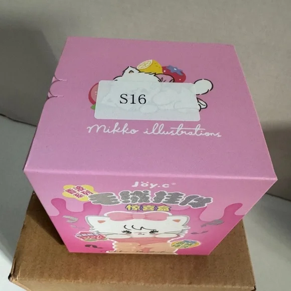 Joy.c Mikko Shampoo Illustrations Series Plush Surprise Box - SEALED - Picture 2 of 6